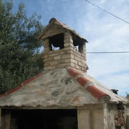 Jelena Apartamento Bol